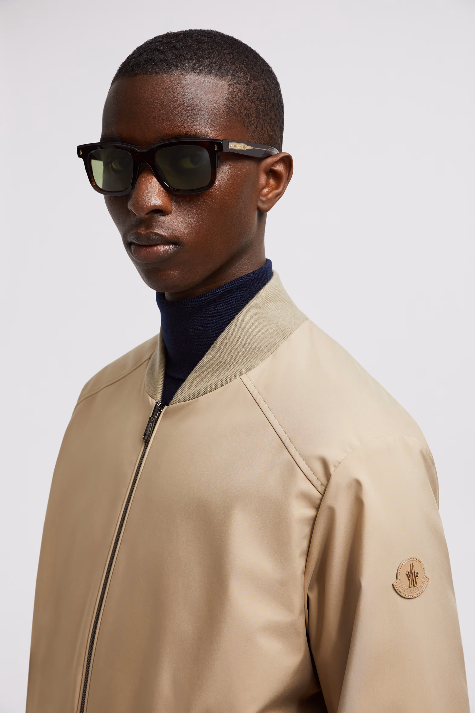 Claro Squared Sunglasses Gender Neutral Shiny Brown Tortoise Moncler 9